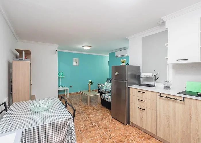 Guestready - Mis Tres Sentidos * Arinaga